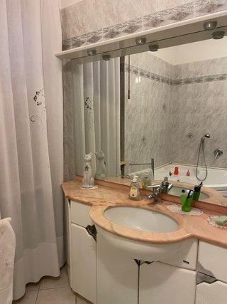 Casa / villa indipendente su 4 lati