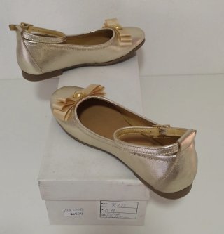 Sapatos Criança Tam. 34 Dourados