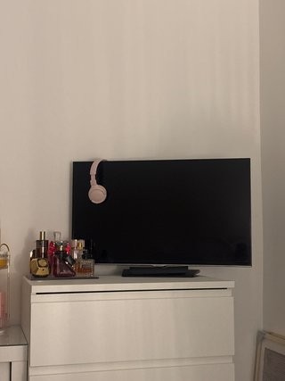 Smart TV Samsung Negro 32 pulgadas. Full HD.