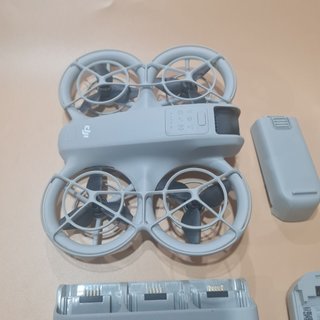 DJI Neo + 3 baterias + filtros +cargador + helices