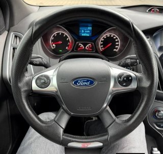 Ford Focus ST Despiece 200/250 CV