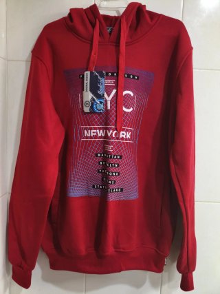 Preciosa sudadera para hombre