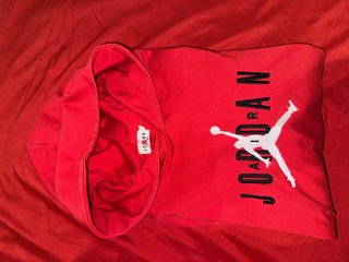 Sudadera Jordan Roja Con Capucha