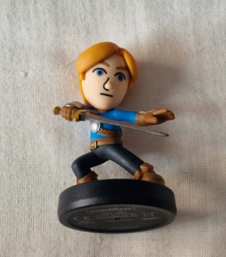 Amiibo No. 49 Mii Swordfighter Super Smash Bros