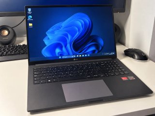 LG Ultra 16 Ryzen 5 7530U 16GB 512GB SSD