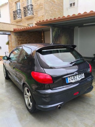 Peugeot 206 2003