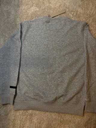 Sudadera Fear of God Essentials Gris