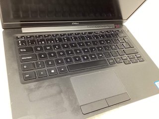 pc portatil dell latitude 7400