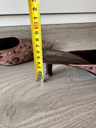 Zapatos Azarey Rosa con Abalorios