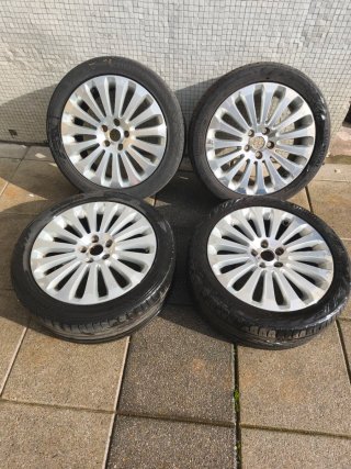 Llantas Ford 17 (4 unidades)
