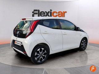 Toyota Aygo 1.0 70 x-play