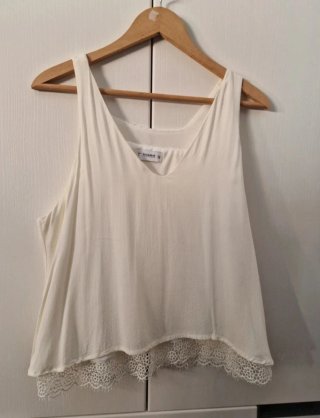 Blusa Blanca Pull&Bear Talla S