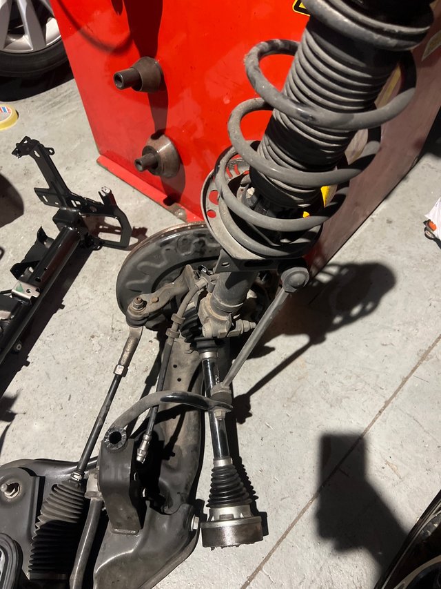 Tren delantero izquierdo Audi A1