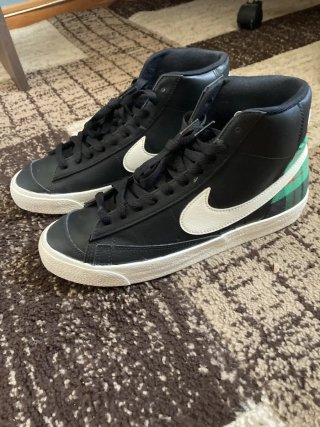 Zapatillas Nike Blazer Mid '77 Negras