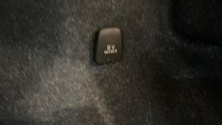 VOLVO XC40 2.0 B3 PLUS DARK AUTO 5P