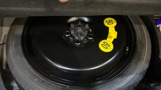 VOLVO XC40 2.0 B3 PLUS DARK AUTO 5P