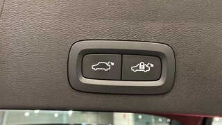 VOLVO XC40 2.0 B3 PLUS DARK AUTO 5P