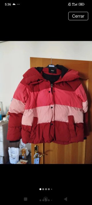 Cazadora de invierno Only rosa y roja amplia