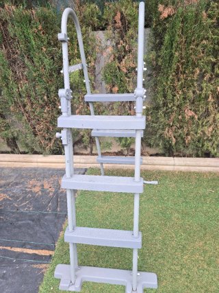 Piscina Bestway(457cm)+depuradora(10mil m3)