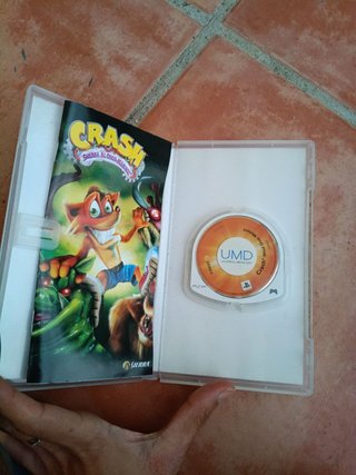 Crash Bandicoot: Guerra al Coco-Maniaco (PSP)