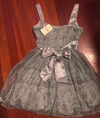 Vestido fiesta corto plateado Corte Inglés