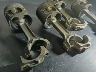 Pistones y Bielas Opel Insignia A20DTH