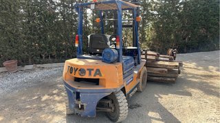 Carretilla Elevadora Toyota 2.5 Diesel