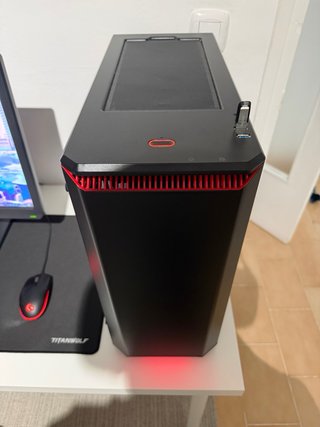 PC GAMER i5-8600K + GTX 1060 6GB + 32GB RAM + SSD