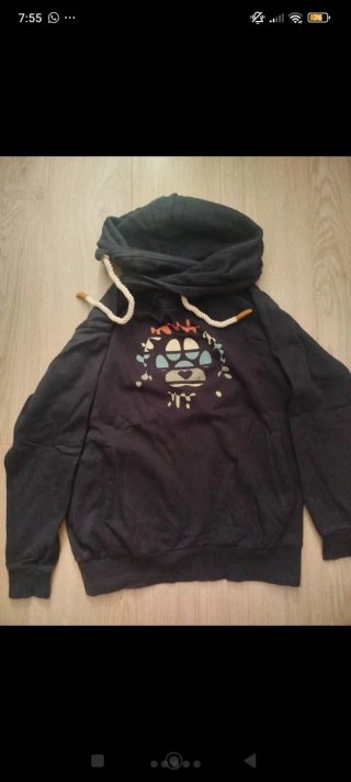 Sudadera con estampado de huella unisex solidaria