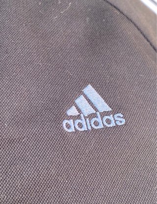 Sudadera Adidas Negra con Rayas Blancas