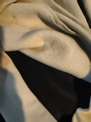 2 Sudaderas Juveniles Inside