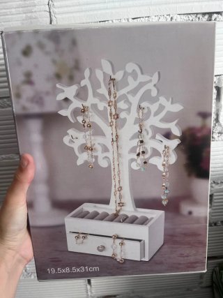 Joyero con forma de árbol