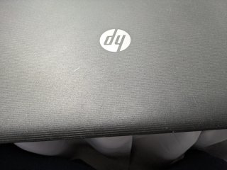 Portátil HP Pavilion 17 AMD AD10 7300