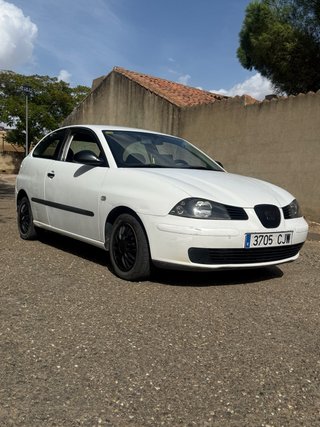 SEAT Ibiza 2004