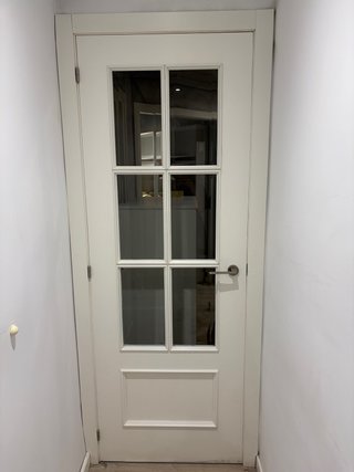 Puerta Blanca con Cristal