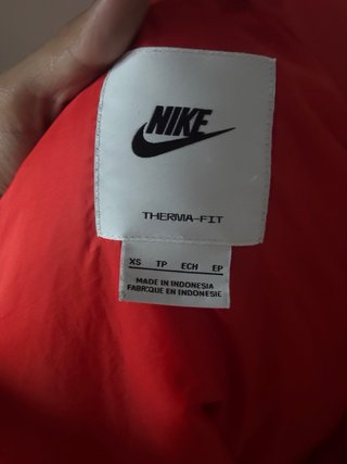 Chaqueta Nike Roja con Capucha