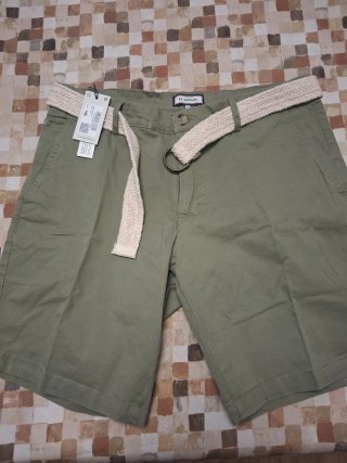 NUEVOS SIN ESTRENAR. Pantalón corto de vestir
