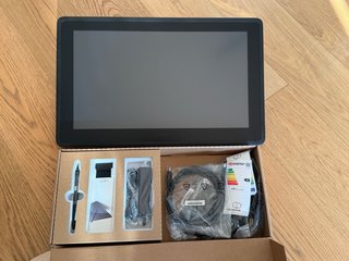 Wacom Cintiq 22 DTK2260K0A - Nuova mai usata
