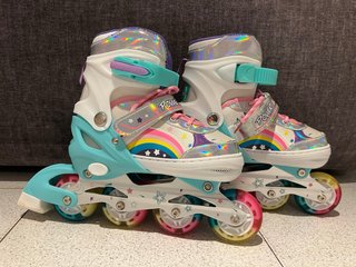 Patines en línea infantiles arcoíris