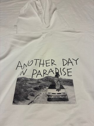 Sudadera Blanca con Capucha