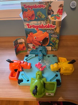 Juego de mesa Tragabolas de Hasbro