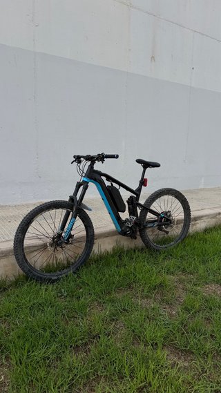 Bicicleta eléctrica focus fam 2