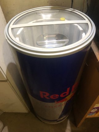 Nevera Red Bull tipo lata