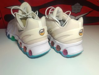 Nike DN8 Be True NBY Multicolor