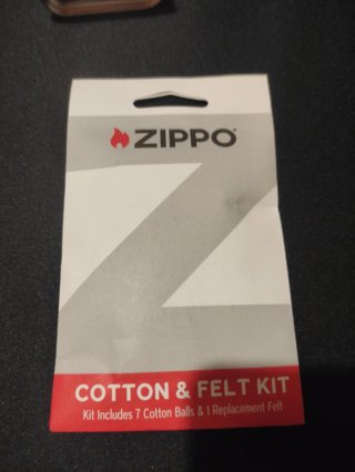 Kit Zippo nuevo a estrenar. Mechero y Accesorios.