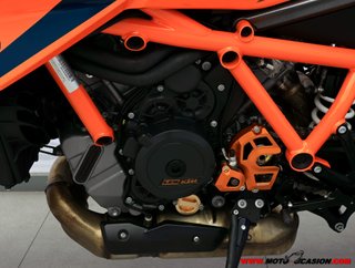 KTM 1290 SUPER DUKE R