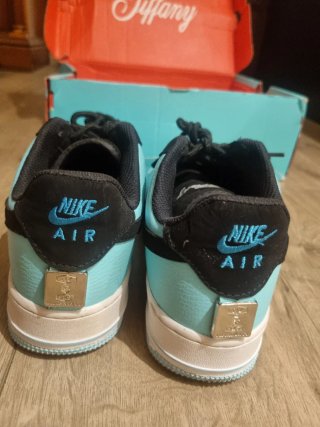 Nike Air Force 1 Low Tiffany & Co.
