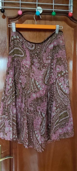Falda midi seda rosa y marrón