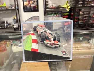 McLaren MP4-23 2008 F1 1:43 Lewis Hamilton
