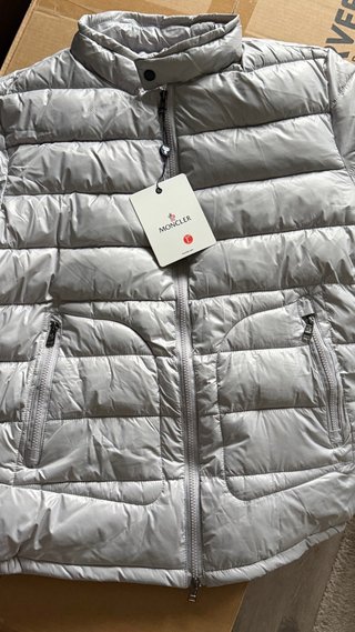 Chaqueta Plumífero Moncler Gris